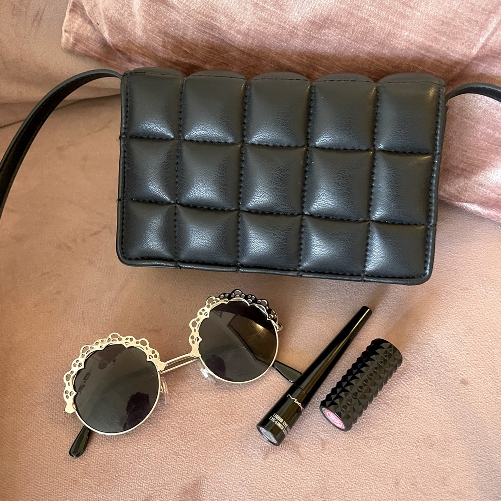 H&M quilted mini crossbody purse